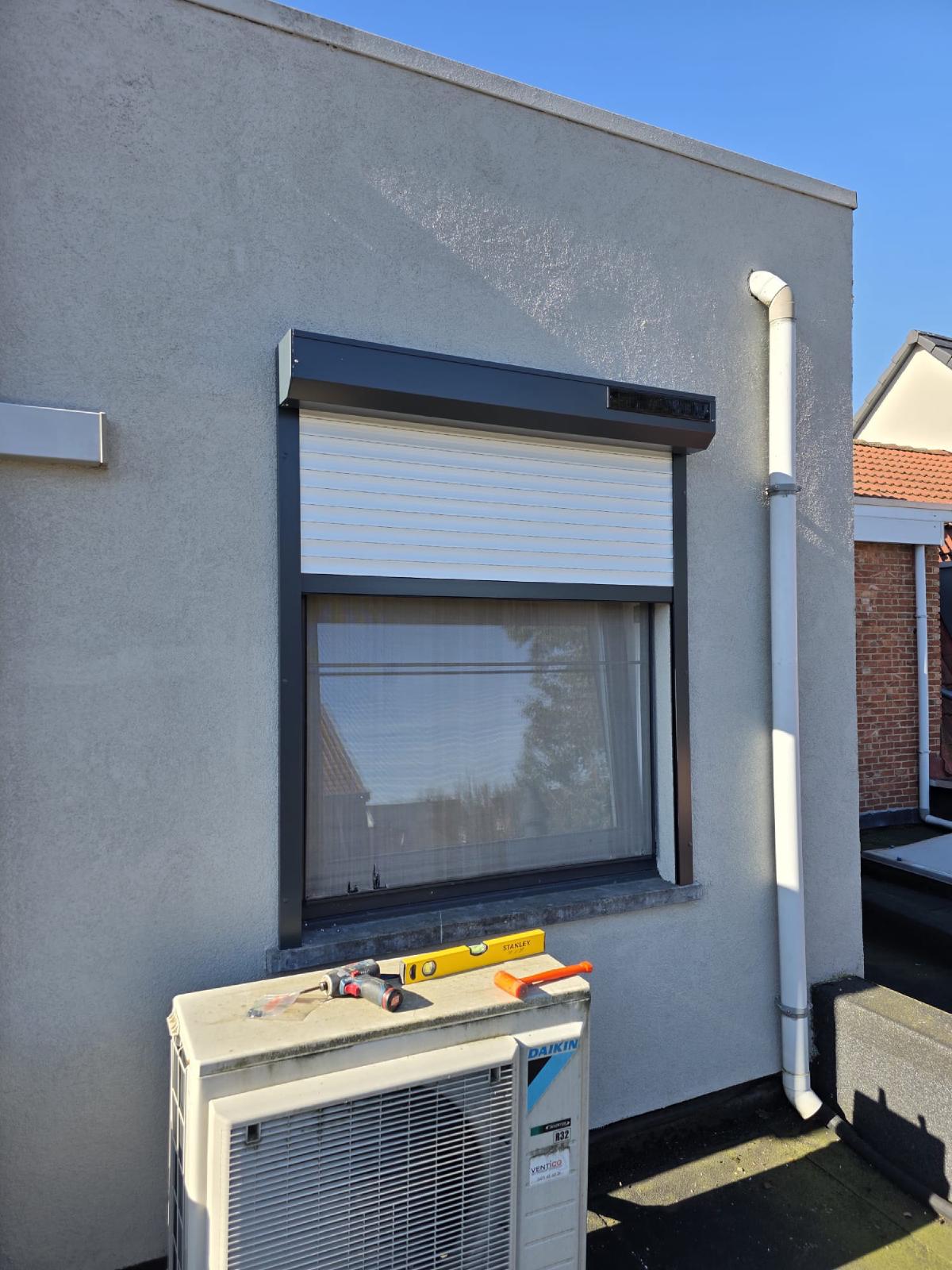 Project door Coman Construct - 1